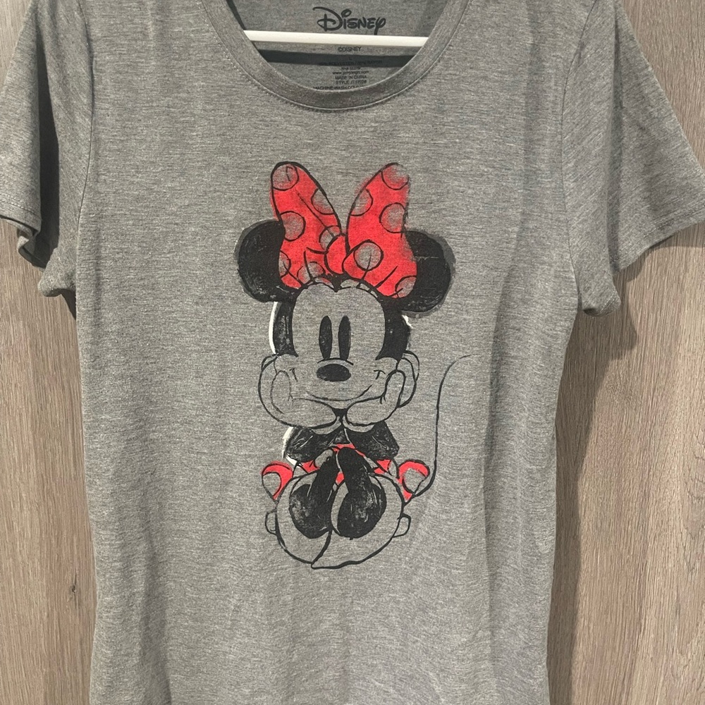 Disney Gray T-Shirt with Red Minnie Mouse Design